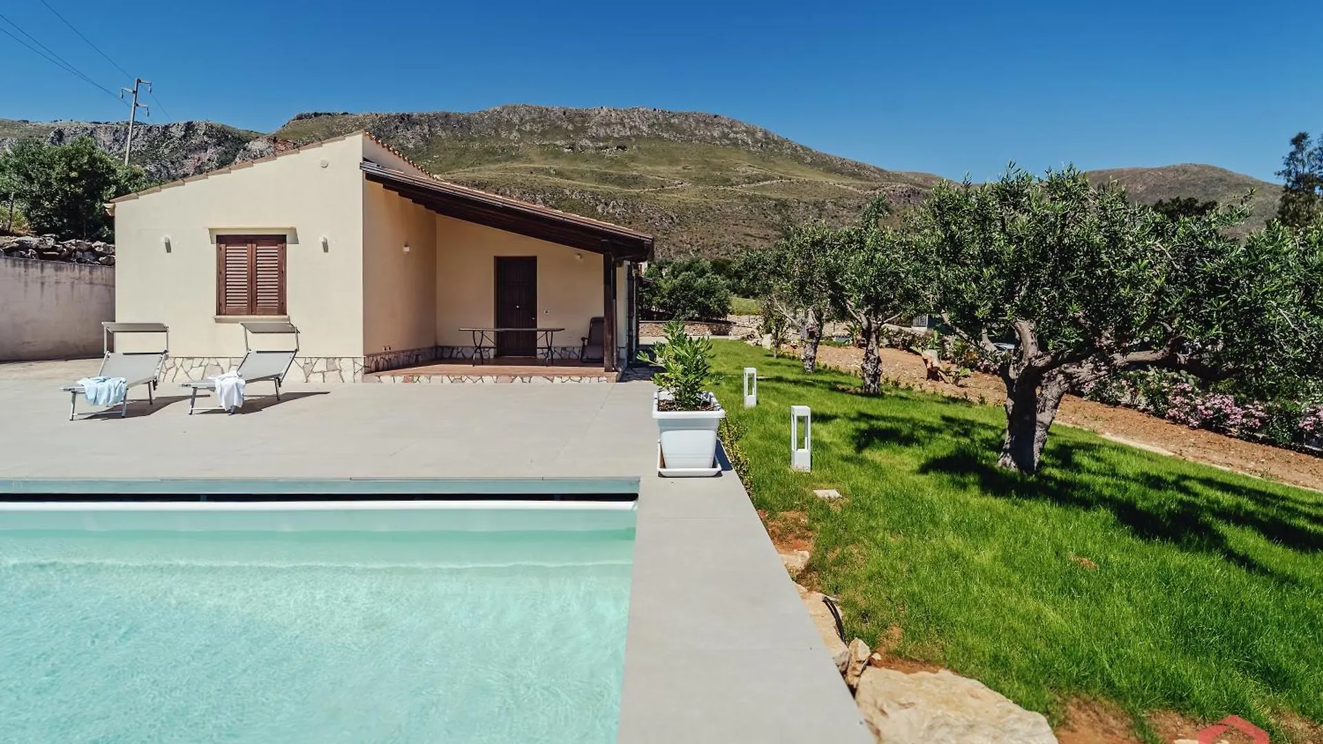 Villa Cute Holiday Home & Pool By Scopello Sea