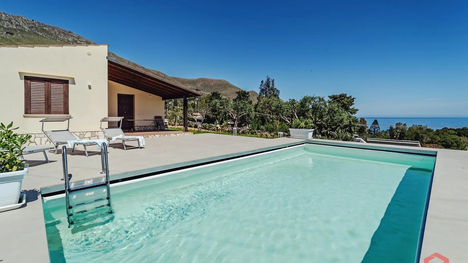 Cute Holiday Home & Pool By Scopello Sea